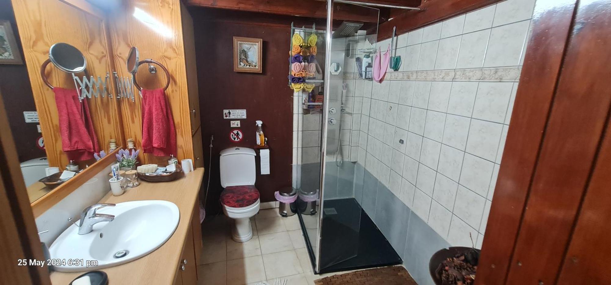 Petro'S Antique House Apartment Nikosia Bagian luar foto