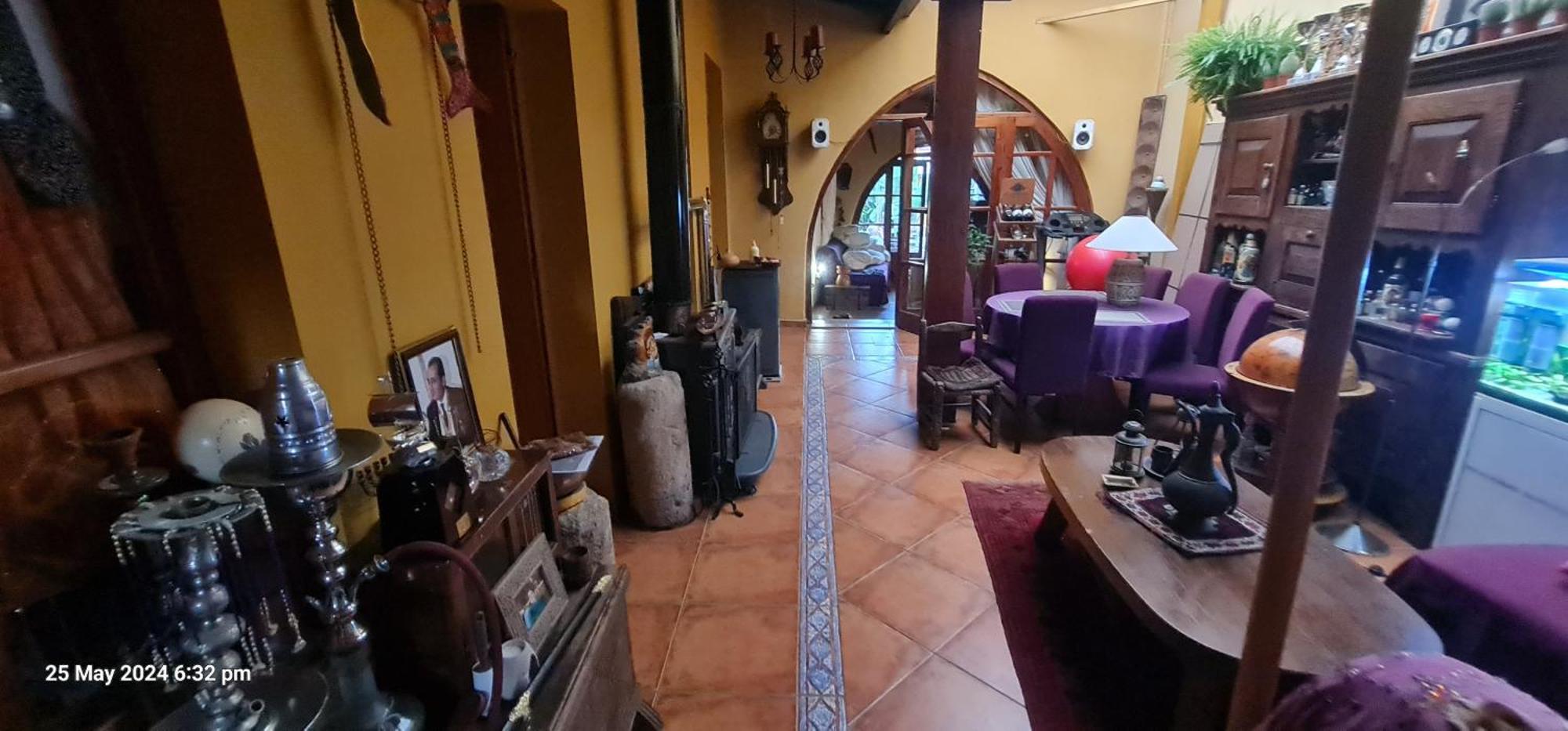 Petro'S Antique House Apartment Nikosia Bagian luar foto