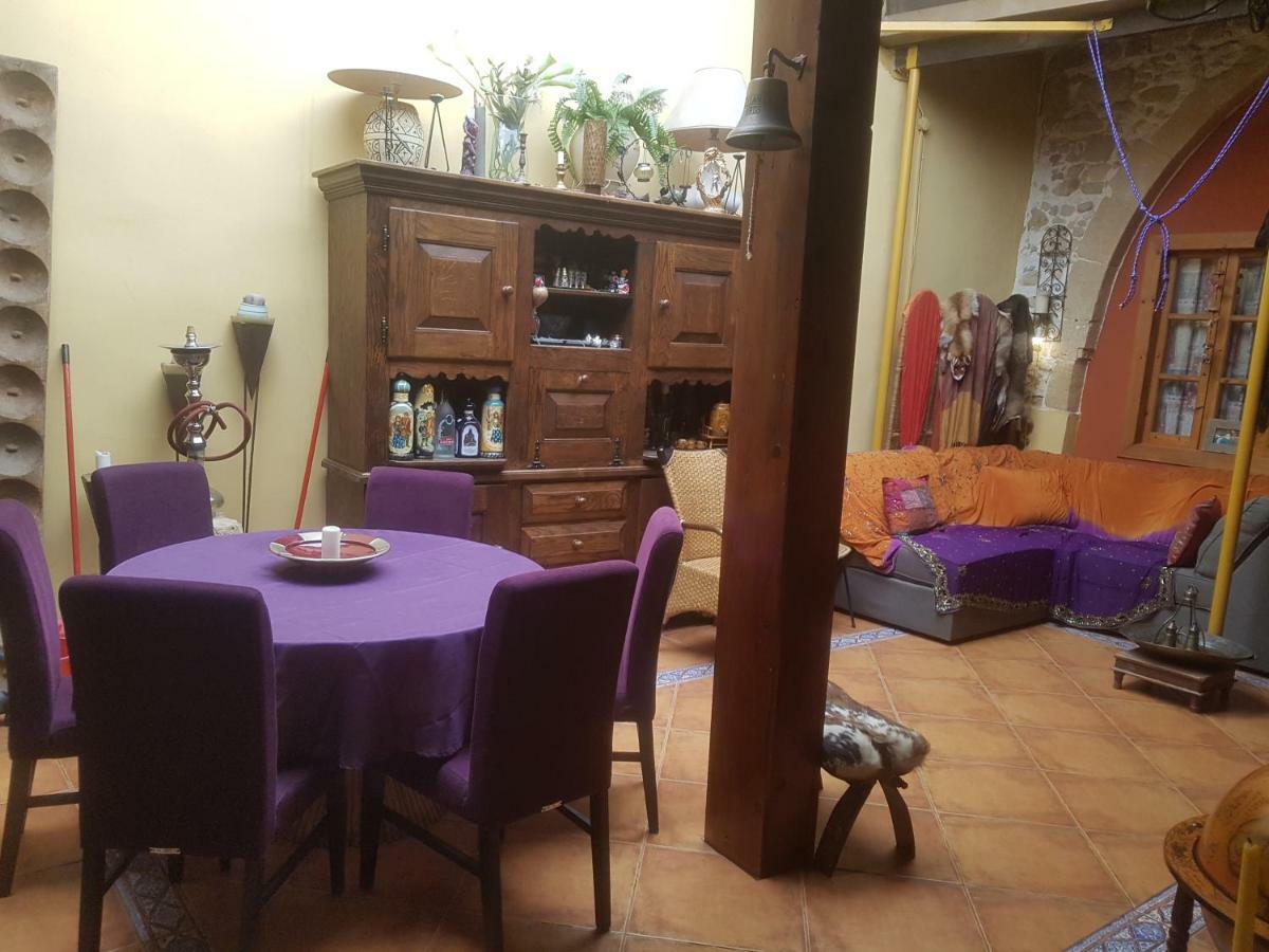 Petro'S Antique House Apartment Nikosia Bagian luar foto